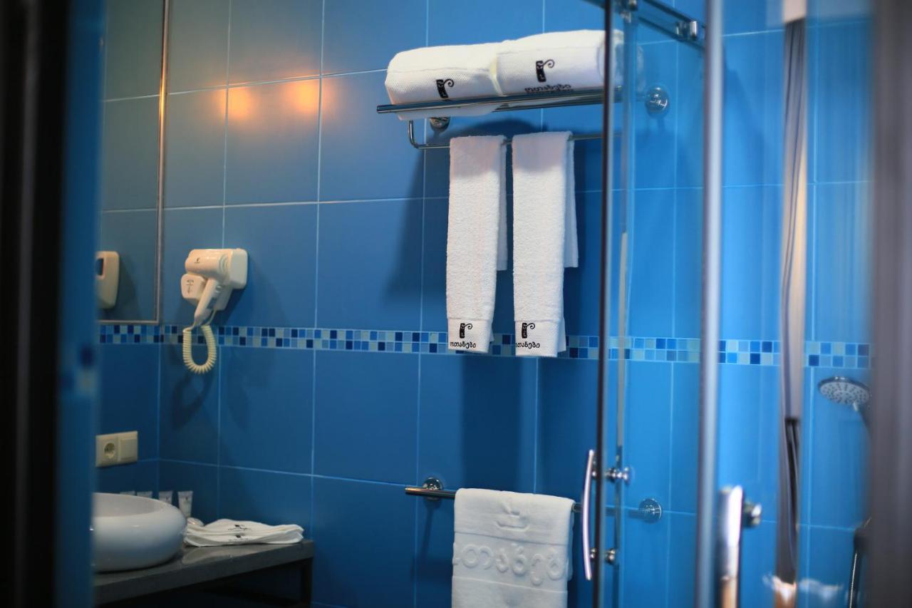 Otakhebi Hotel Sarpi Eksteriør billede